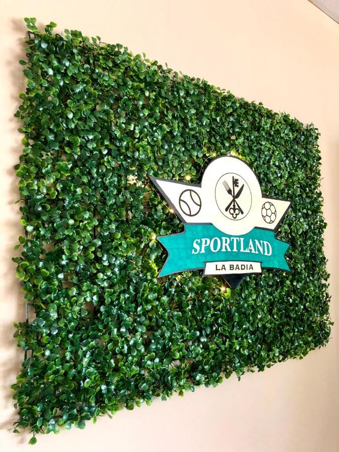 Sportland Hotell Colle Val D'Elsa Eksteriør bilde
